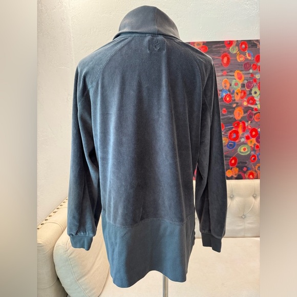 FREE PEOPLE Movement Last Chance Velour Pullover Shirt Charcoal Top Size XS - Picture 9 of 9